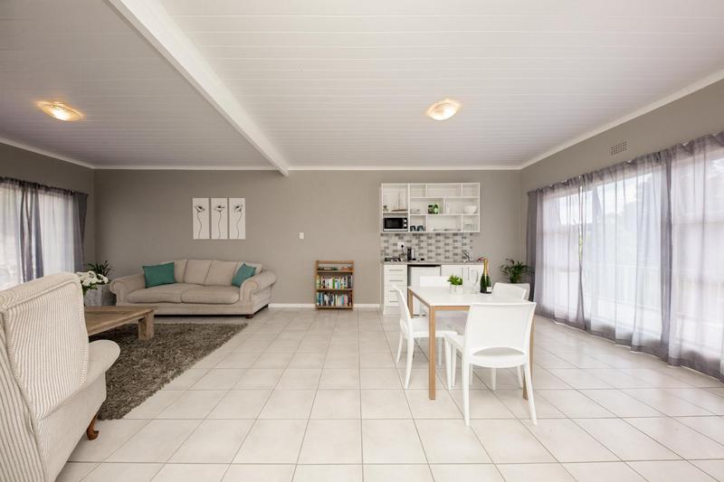 8 Bedroom Property for Sale in Grabouw Western Cape